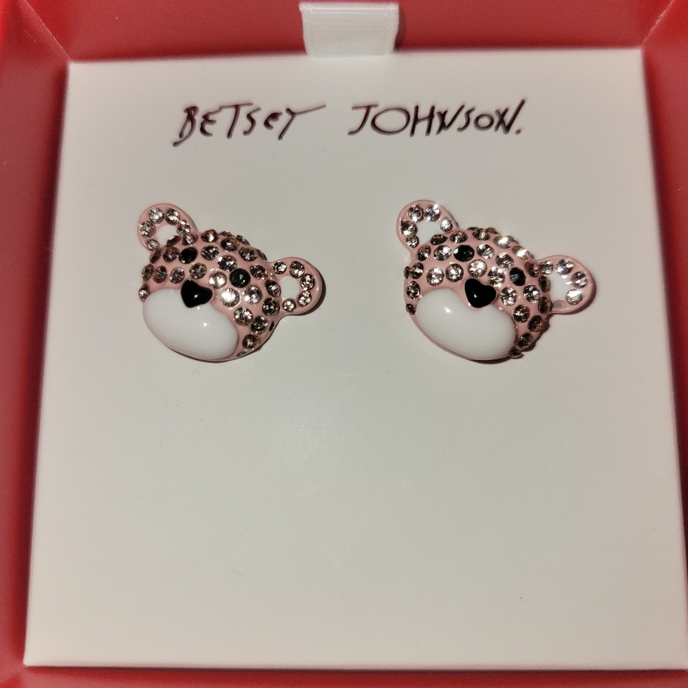 Betsey Johnson Pink Teddy Bear Stud Earrings-New 🐻🐻